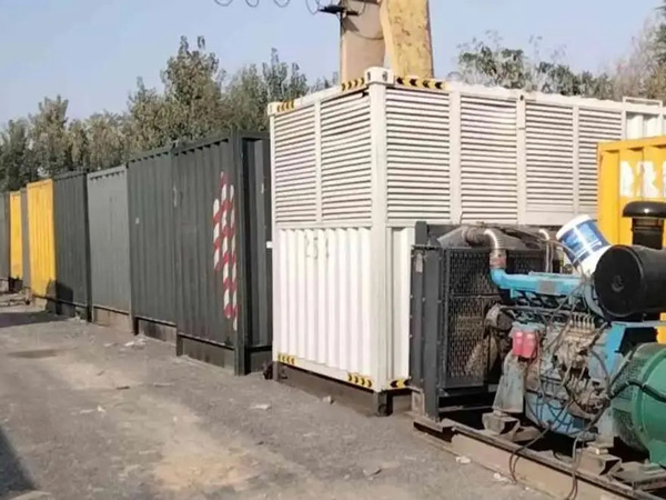 金沙200KW柴油发电机机组每小时油耗是多少？